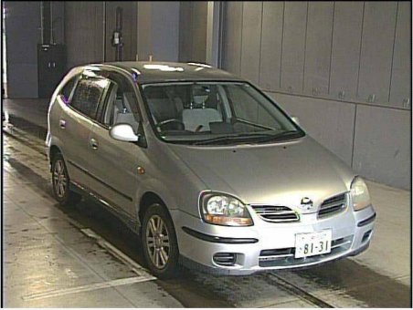 Nissan Tino