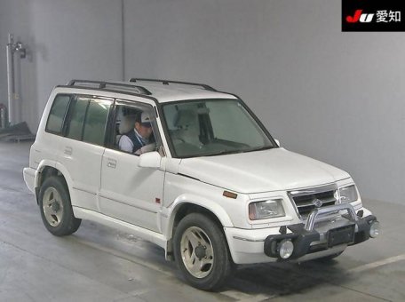 Suzuki Escudo