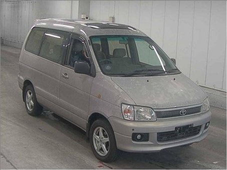 Toyota Lite Ace Noah