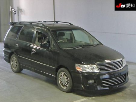Nissan Bassara