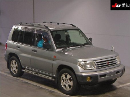 Mitsubishi Pajero Io