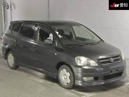 Toyota Ipsum