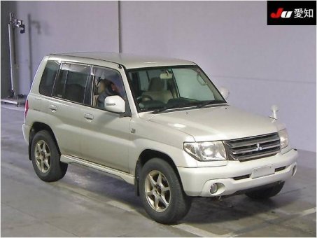 Mitsubishi Pajero Io