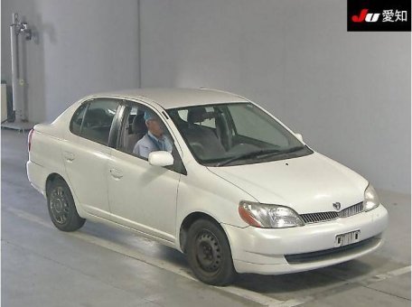 Toyota Platz