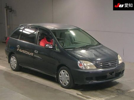 Toyota Nadia
