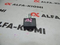 Ручка открывания капота