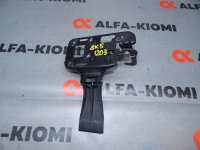 Замок капота